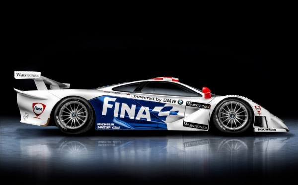 Photograph Blair Bunting Mclaren F1 Gtr on One Eyeland